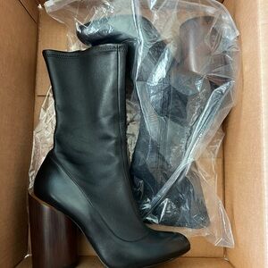 Black Leather Women's Boots